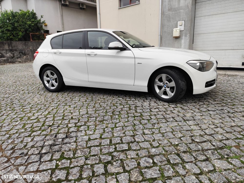 BMW 116 d EDynamics Line Sport - 8