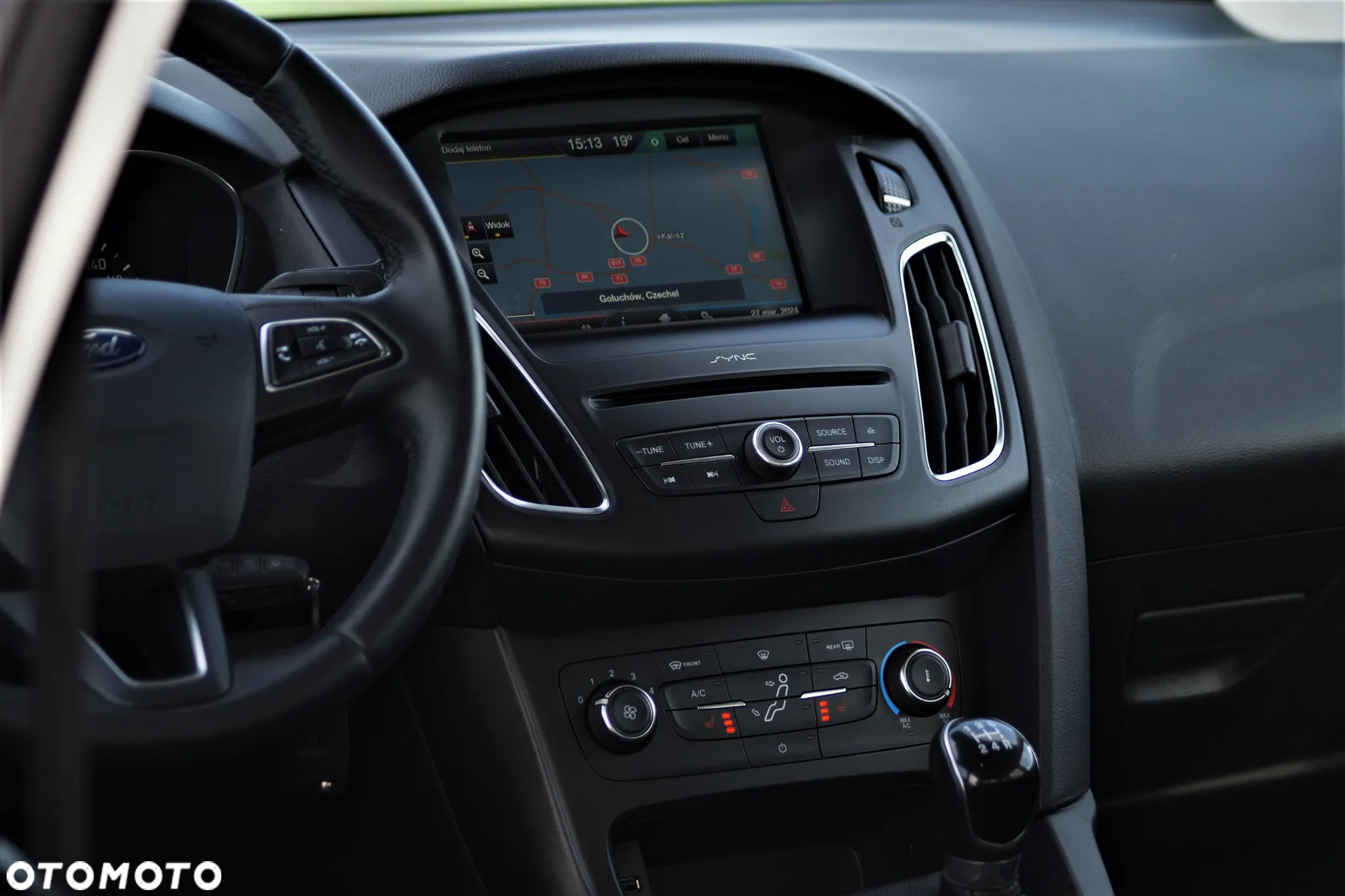Ford Focus - 37