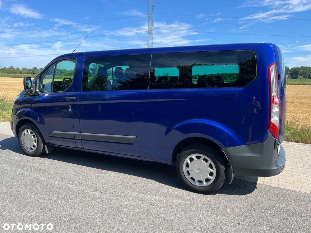 Ford Transit Custom 290 L2H1 Limited - 12