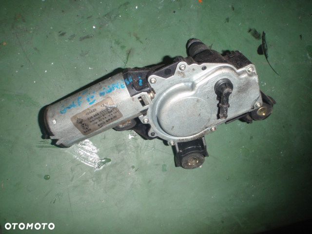 silniczek mechanizm wycieraczek klamka blenda zawias wiązka  zamek centralny stop wiązka zawias klapy  vw passat golf IV 4 - 2