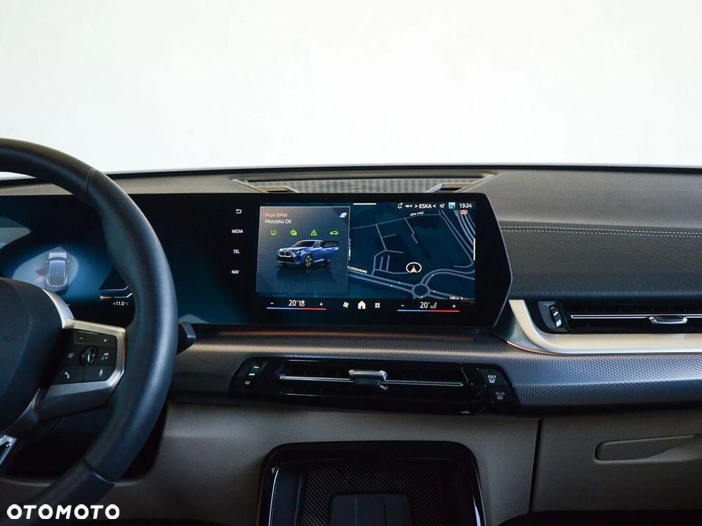 BMW iX2 xDrive30 66.5kWh M Sport - 33