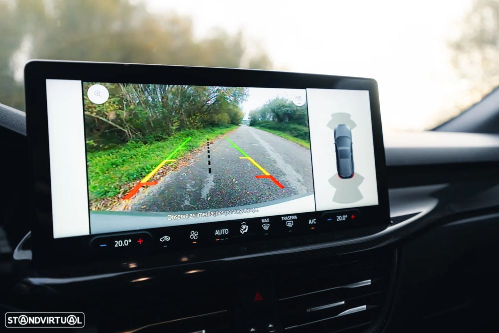 Ford Focus 1.0 EcoBoost Hybrid Aut. ST-LINE - 38