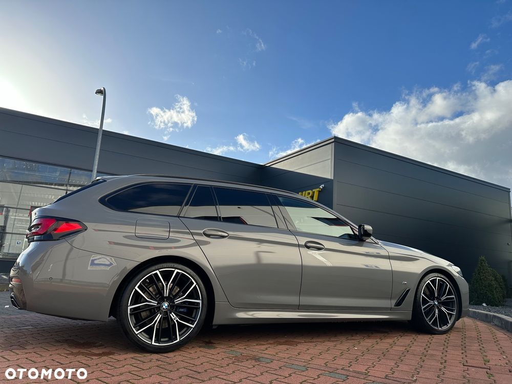 BMW Seria 5 530d mHEV M Sport sport - 20