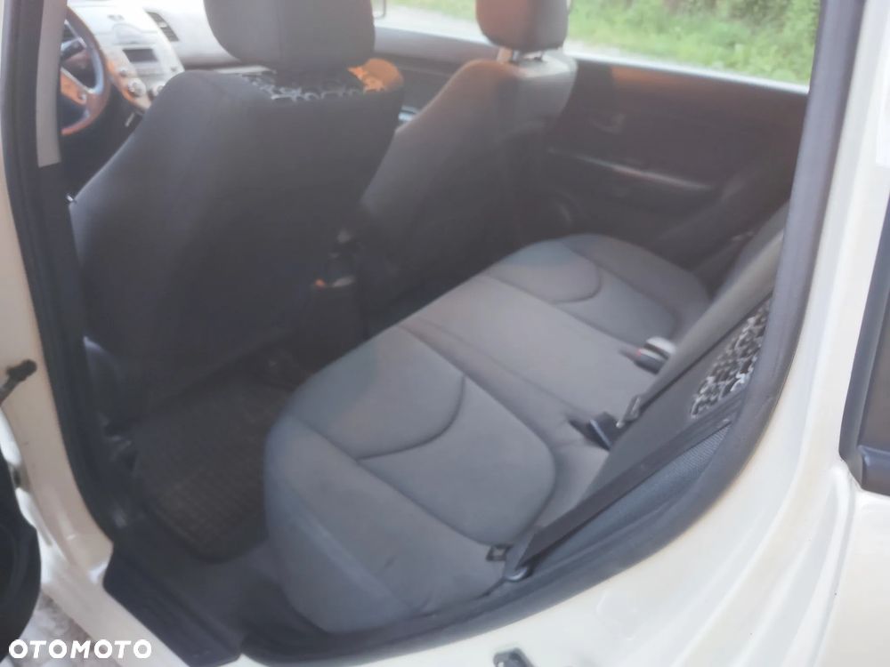 Kia Soul 1.6 CRDi L EU5 - 11