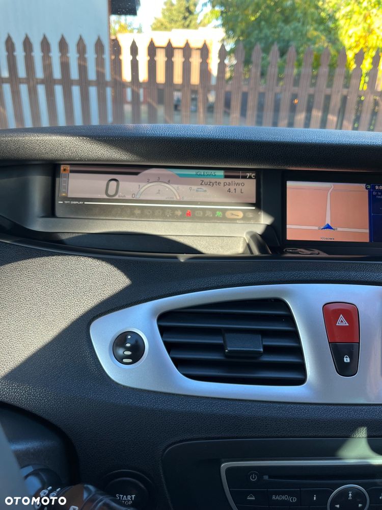 Renault Grand Scenic dCi 130 FAP Dynamique - 24