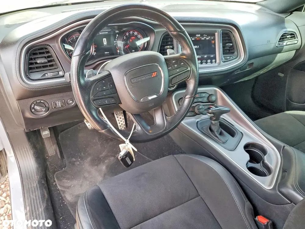 Dodge Challenger Automatik R/T Plus - 7