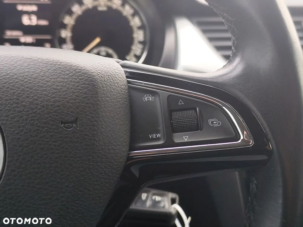 Skoda RAPID 1.0 TSI Active - 14