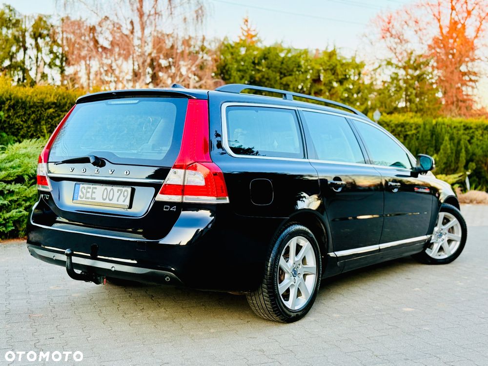 Volvo V70 D4 Geartronic Summum - 23