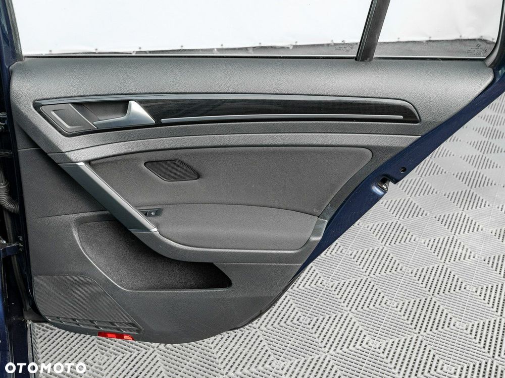 Volkswagen Golf VII 2.0 TDI BMT Highline DSG - 28