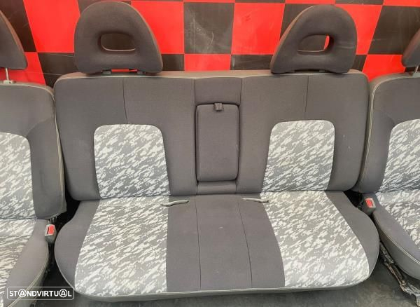 Conjunto De Bancos Mitsubishi Pajero Sport I (K7_, K9_) - 2