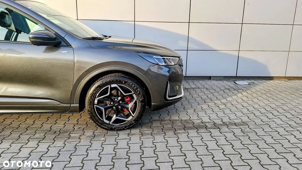 Ford Kuga 2.5 FHEV FWD ST-Line X - 8