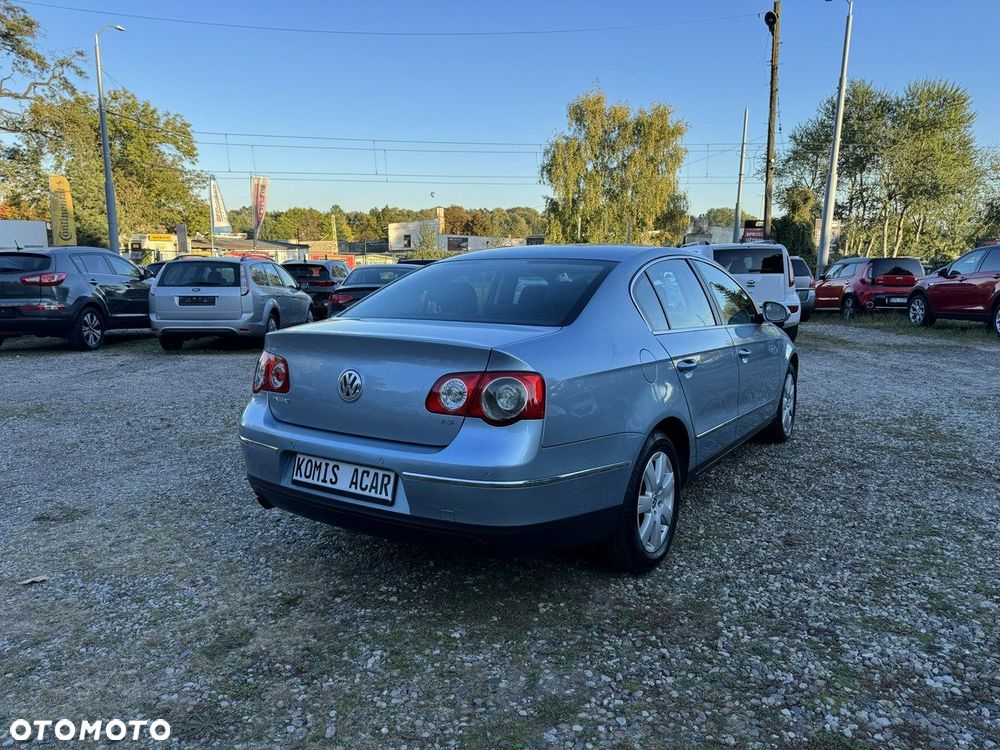 Volkswagen Passat - 29