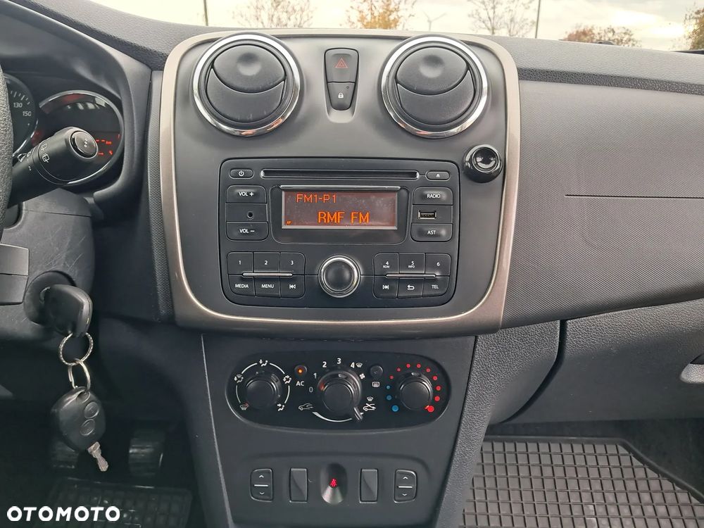 Dacia Sandero Stepway 0.9 TCe Ambiance S&S EU6 - 14