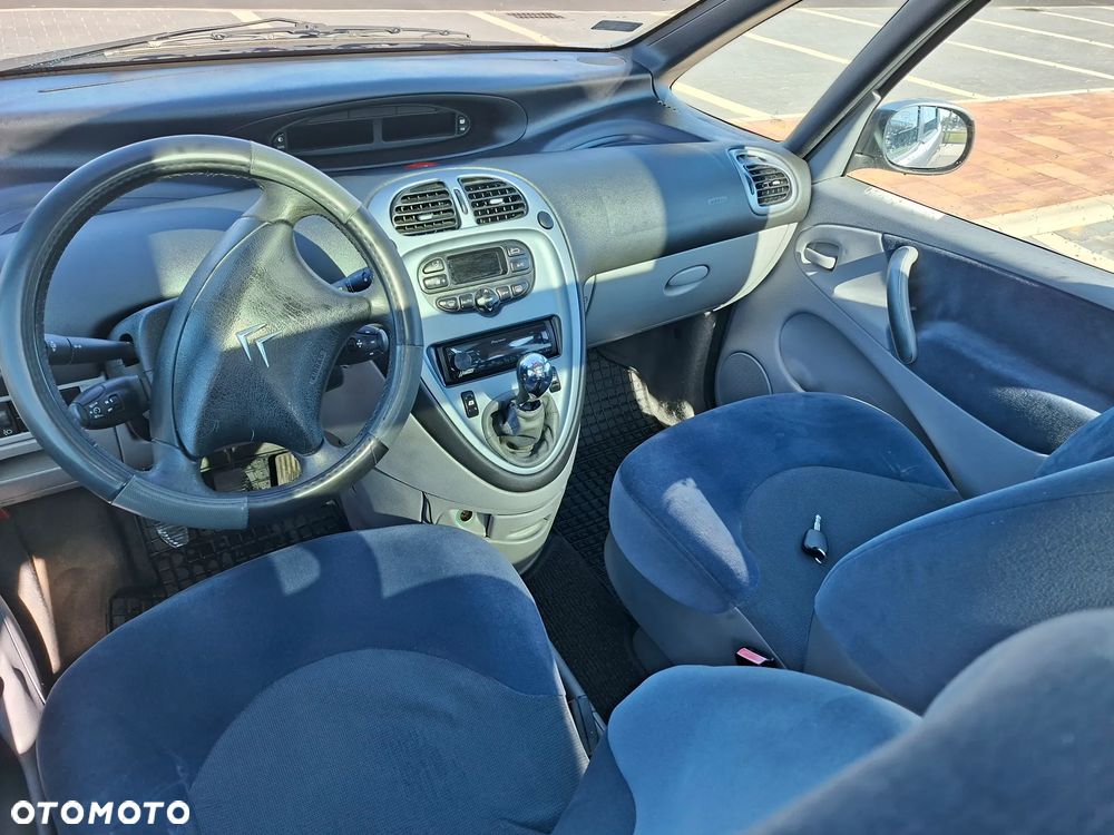 Citroën Xsara Picasso 1.8 16V SX - 10
