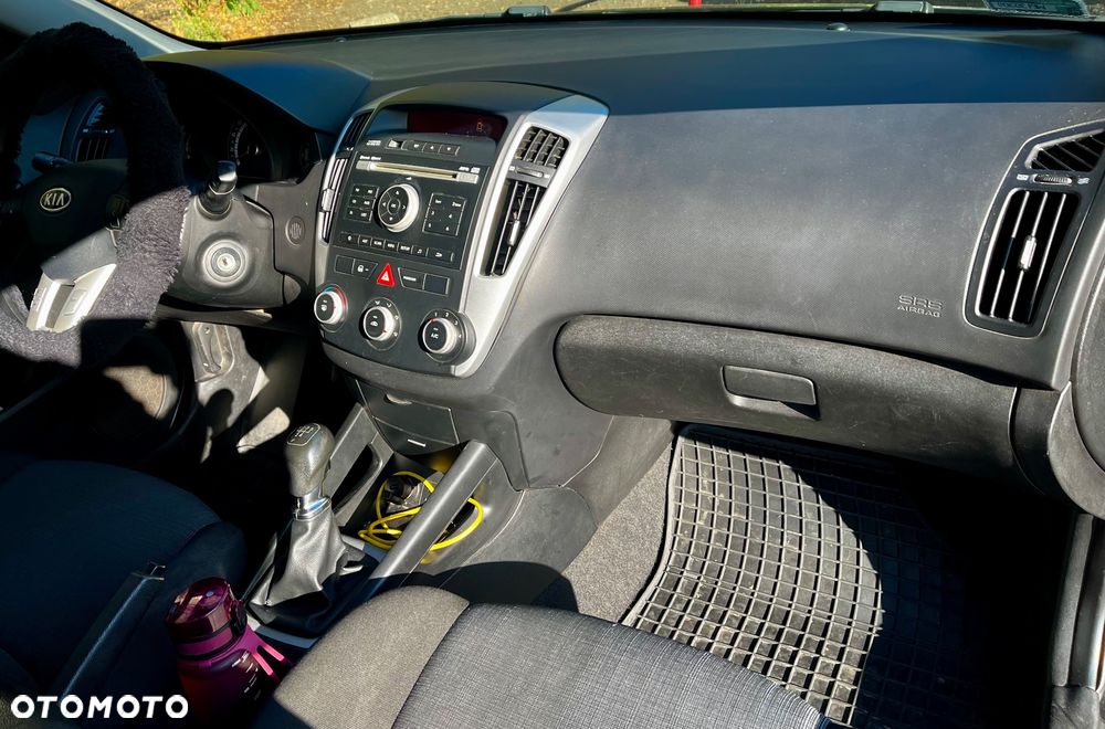 Kia ProCeed Pro_cee'd 1.4 L - 6