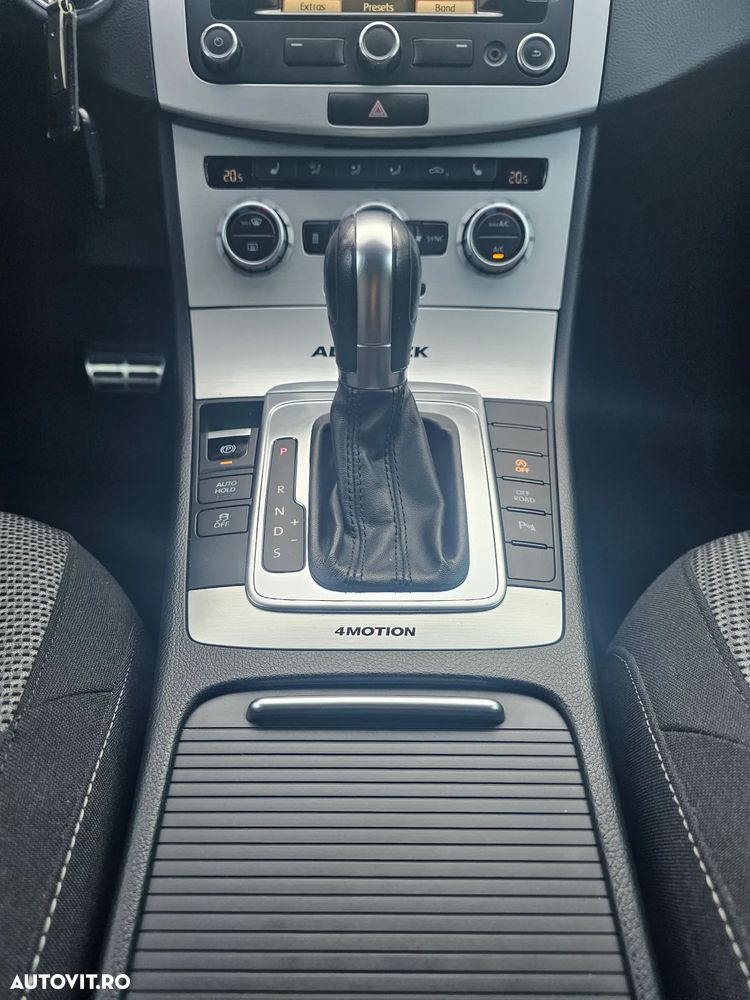 Volkswagen Passat - 22