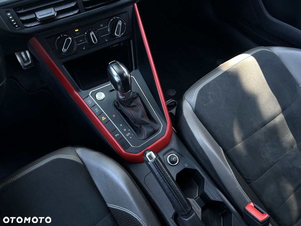 Volkswagen Polo 2.0 TSI GTI DSG - 19