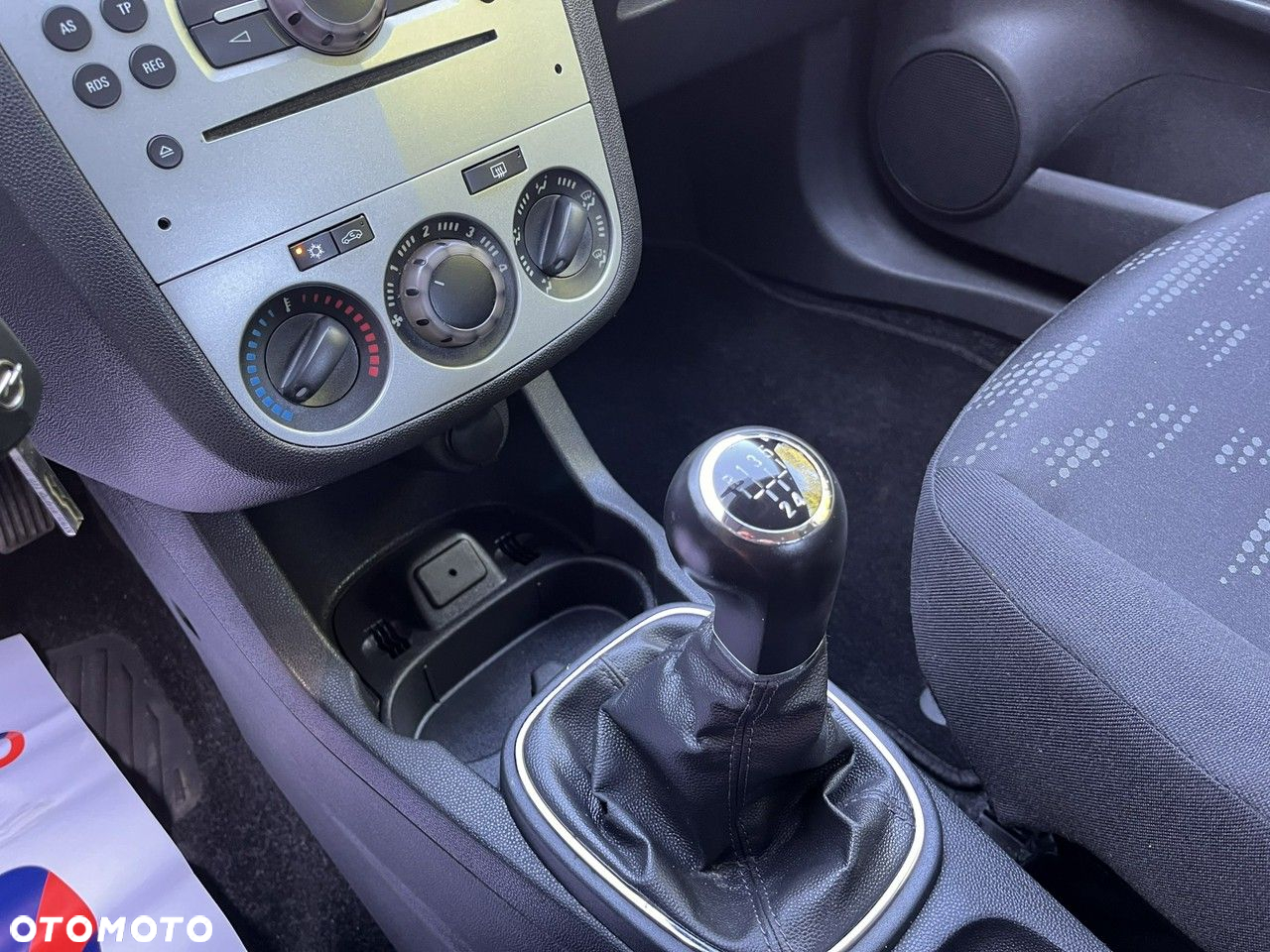 Opel Corsa - 16