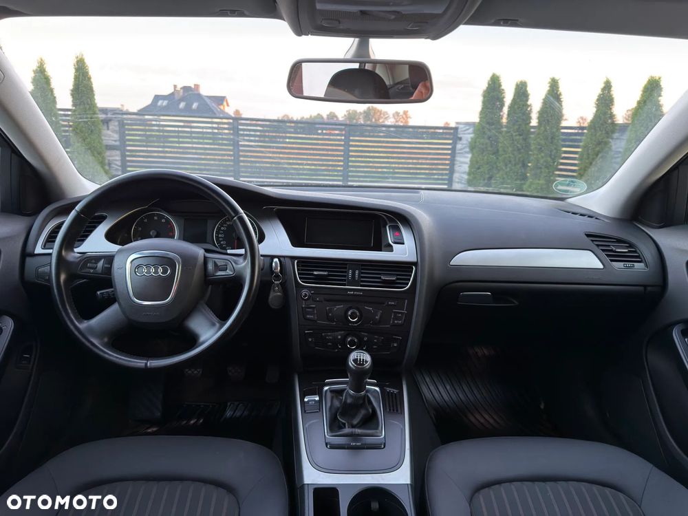 Audi A4 Limousine 1.8 TFSI Attraction - 35