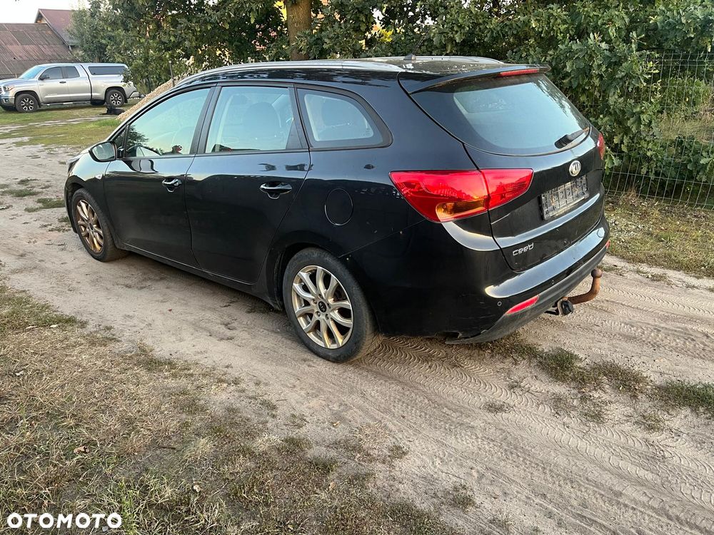 Kia Ceed 1.6 GDI Business Line - 6