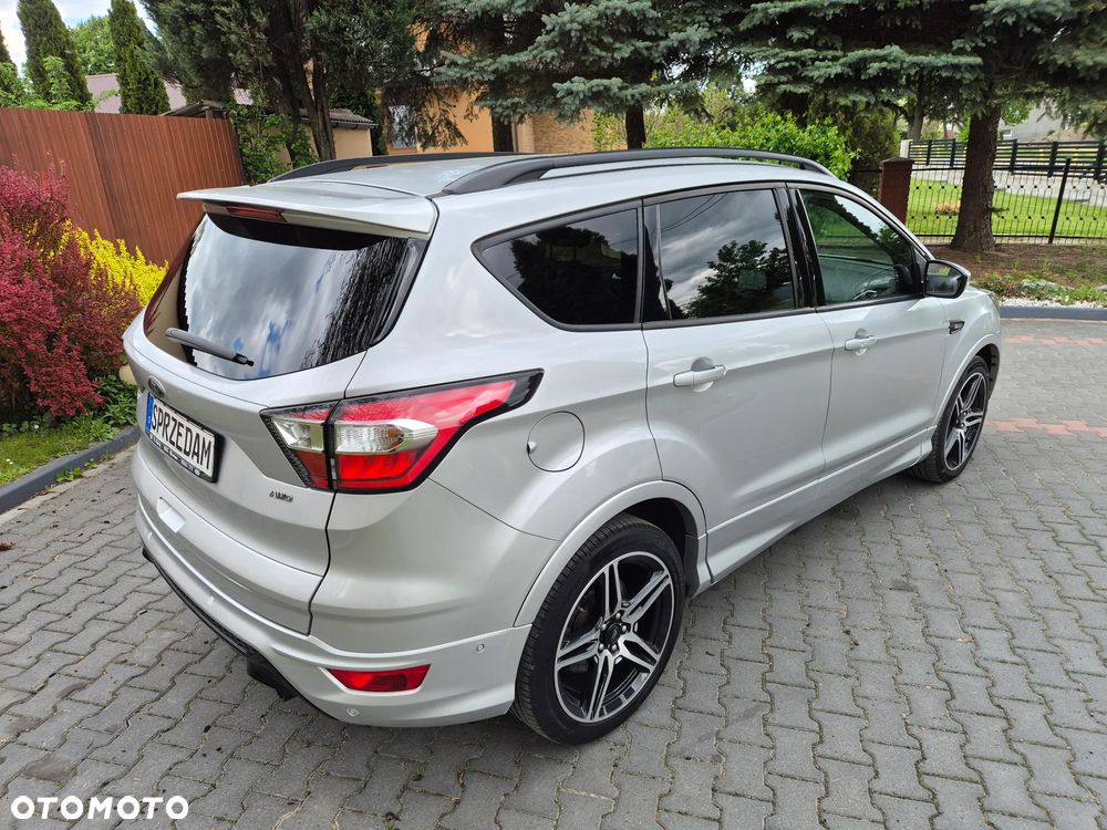Ford Kuga 2.0 TDCi 4x4 ST-Line - 13