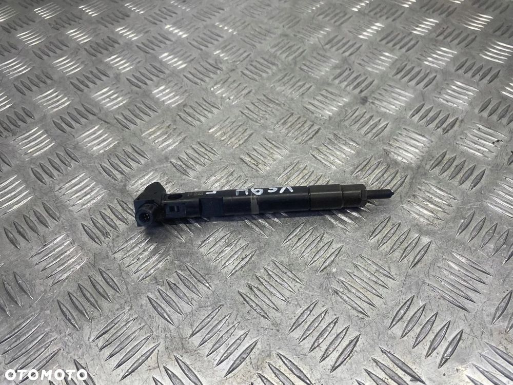 WTRYSKIWACZ MERCEDES C W204 E W212 SPRINTER W906 2.2 CDI OM651 A6510703087 - 2