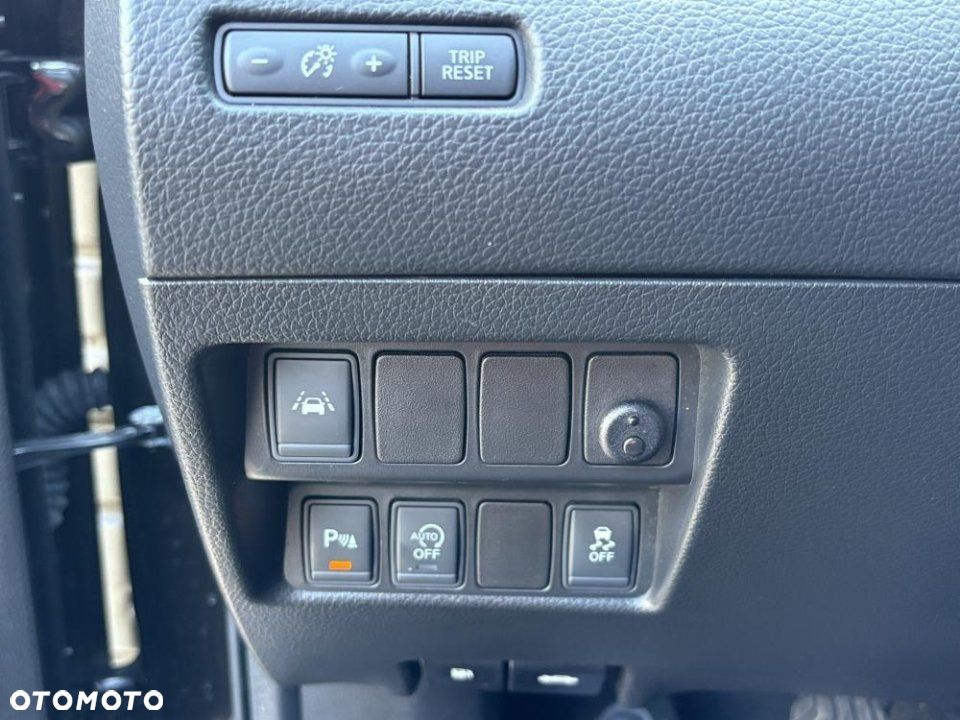 Nissan Qashqai - 14