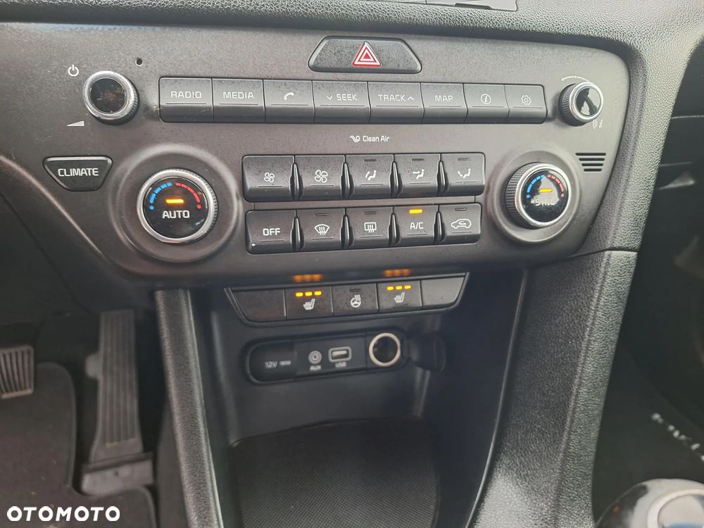 Kia Sportage 1.7 CRDI 2WD Edition 7 - 24