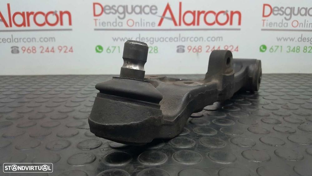 BRAÇO SUSPENSÃO INFERIOR FRENTE ESQUERDO KIA CARNIVAL II 2.9 CRDI LX - 3