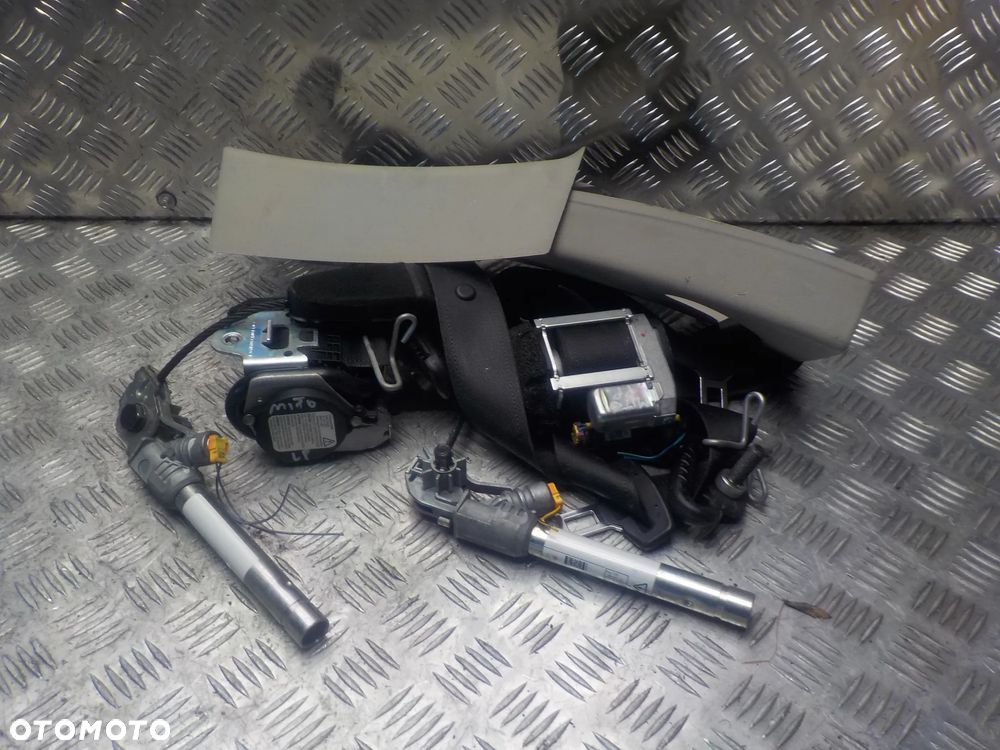 ALFA ROMEO MITO PAS BEZPIECZEŃSTWA NAPINACZ PRZÓD