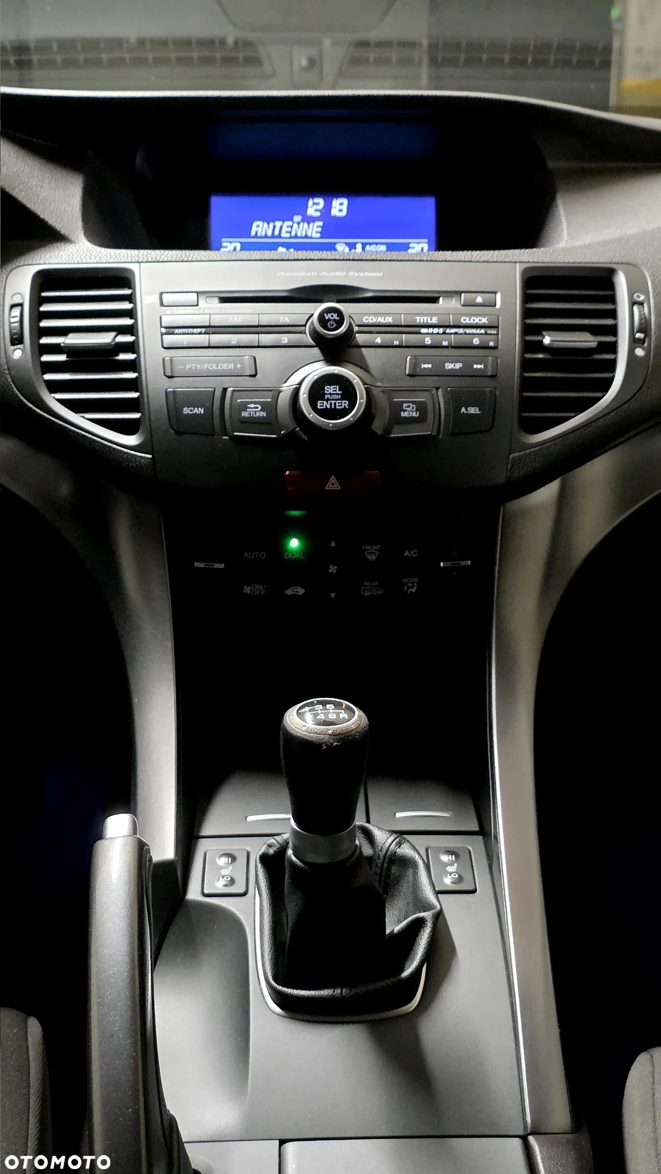 Honda Accord 2.0 Lifestyle - 9