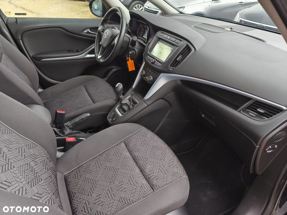 Opel Zafira 1.4 Turbo (ecoFLEX) Start/Stop Active - 18