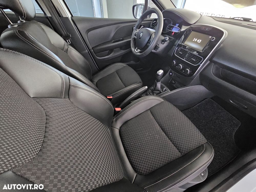 Renault Clio - 7