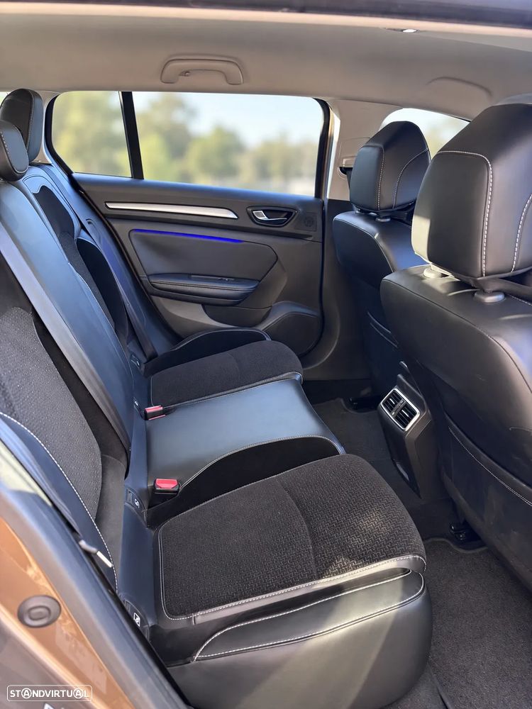 Renault Mégane Sport Tourer 1.6 dCi Intens - 8