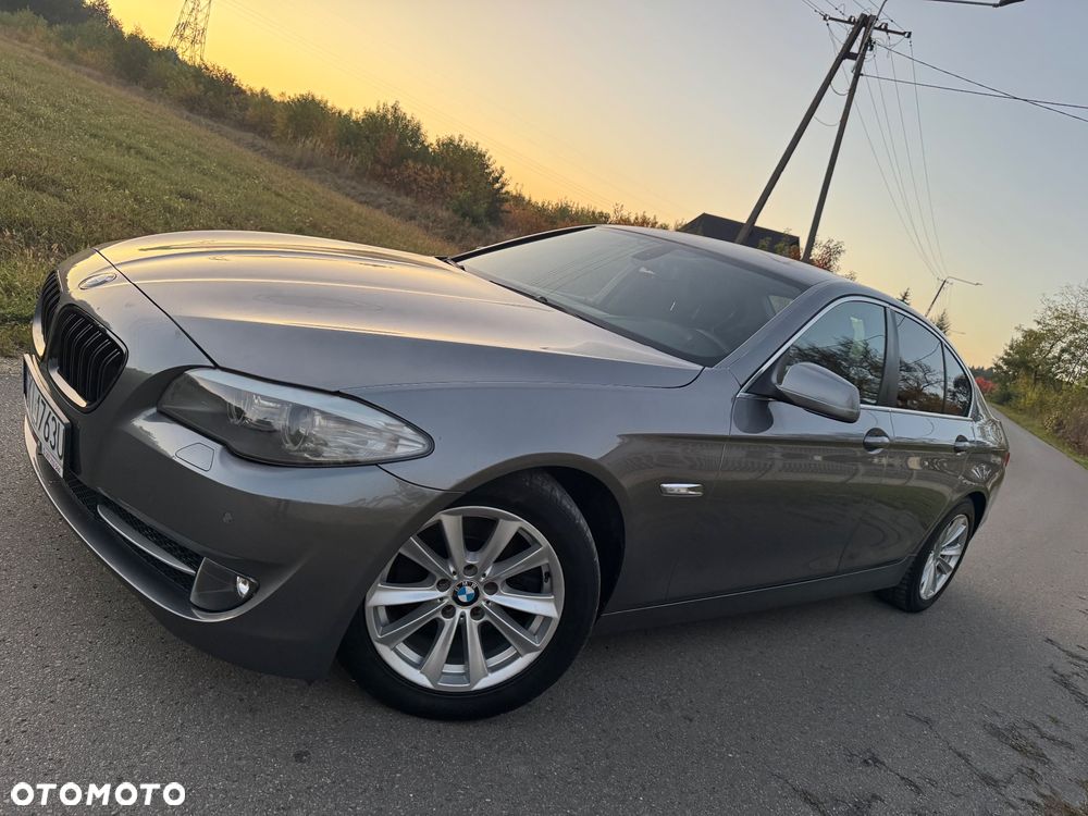 BMW Seria 5 520d Special Edition - 4
