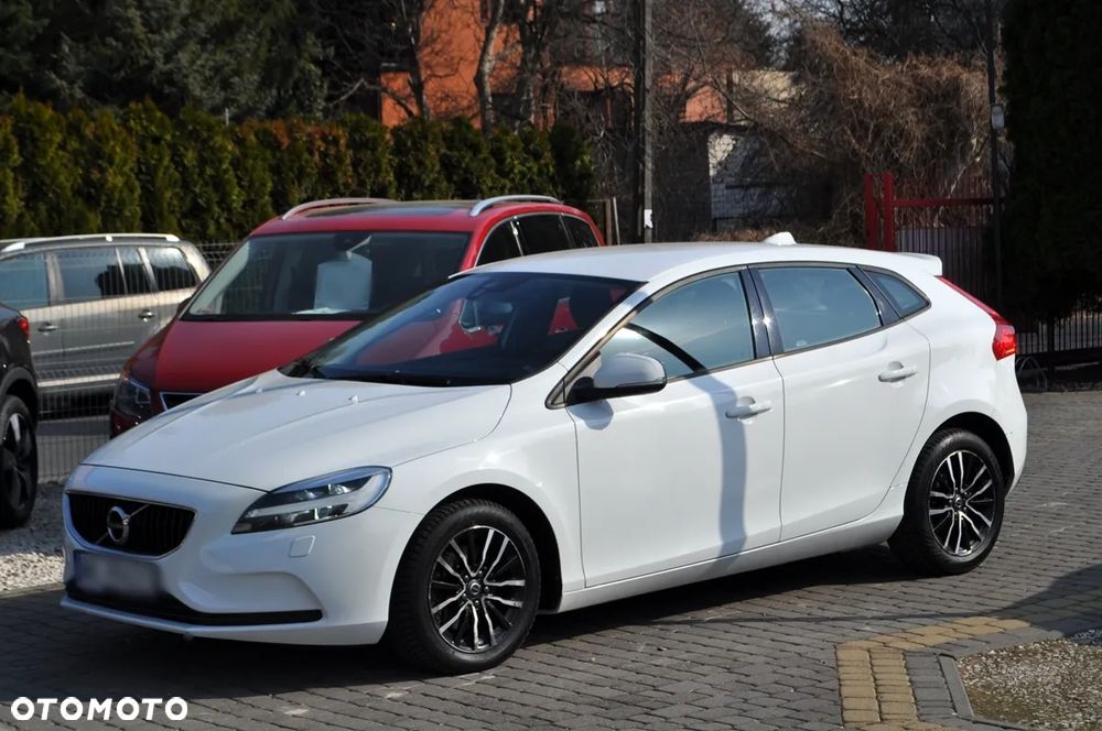 Volvo V40 T3 Drive-E Dynamic Edition - 2