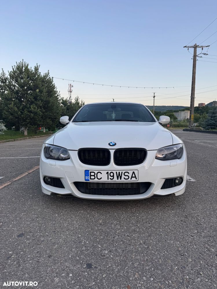 BMW Seria 3 320d - 12