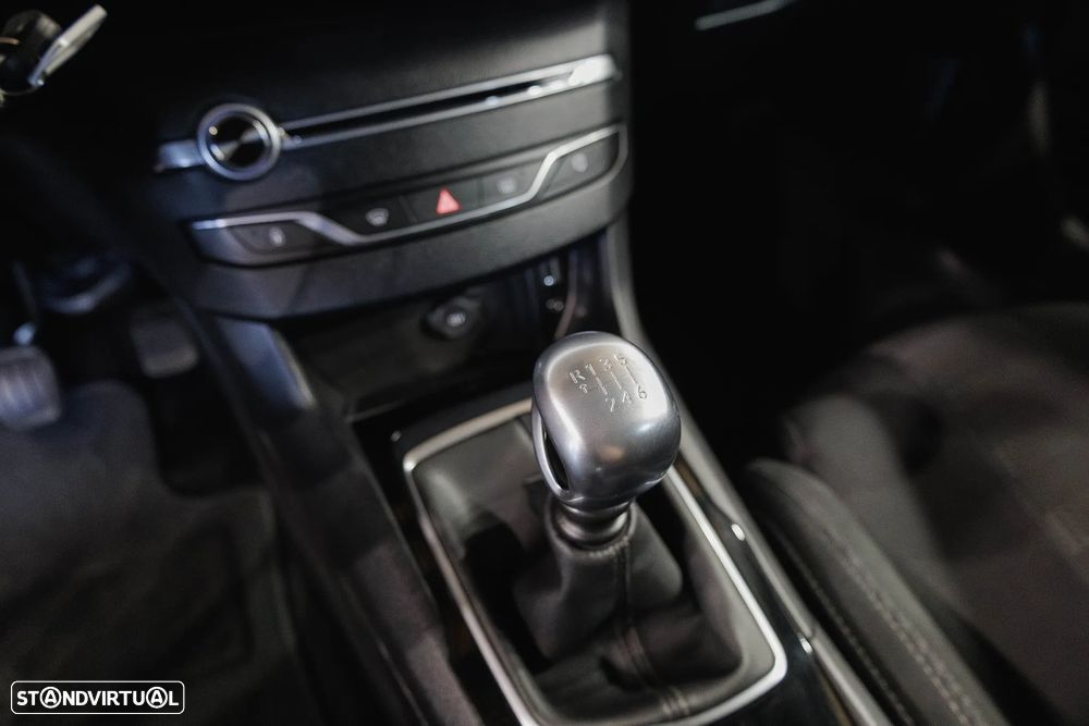 Peugeot 308 SW 1.6 BlueHDi Allure J17 - 18