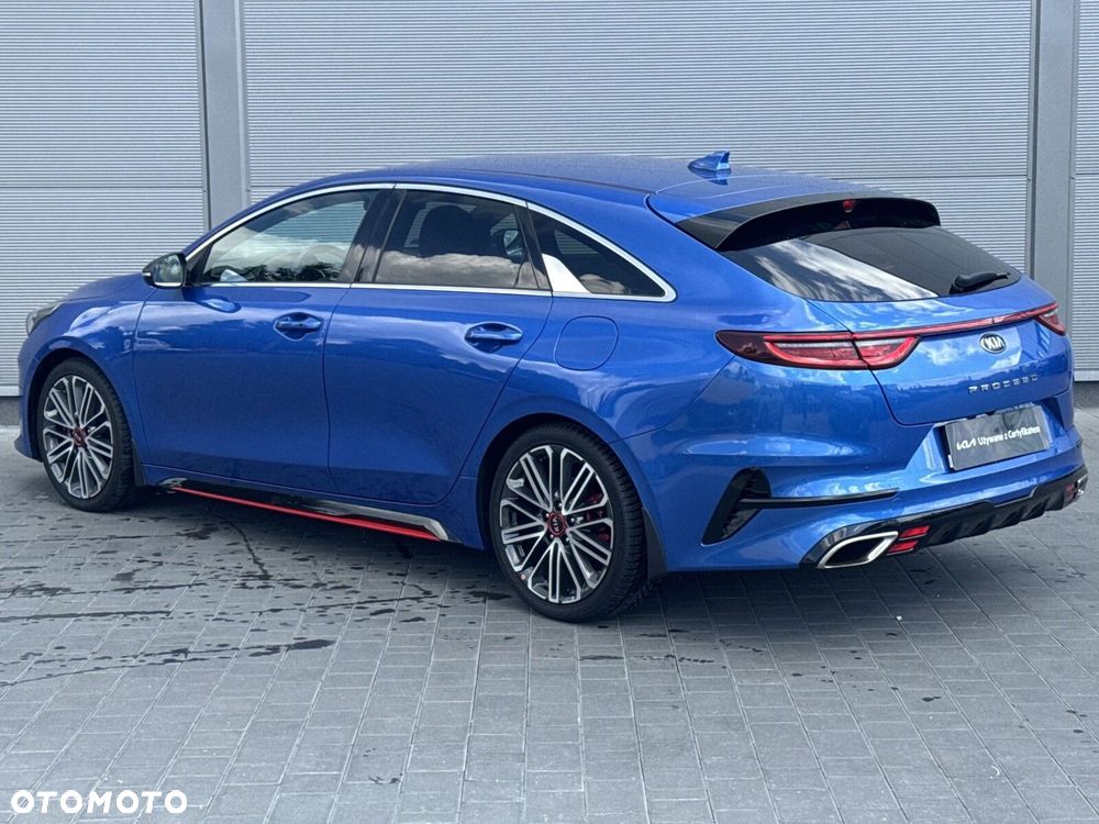 Kia ProCeed 1.6 T-GDI GT DCT - 9