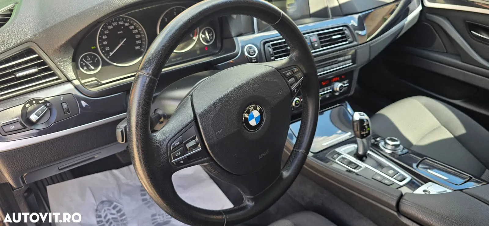 BMW Seria 5 520d xDrive AT - 7