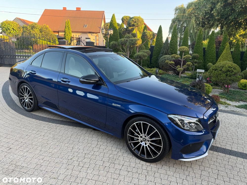 Mercedes-Benz Klasa C AMG 43 4Matic 9G-TRONIC - 16