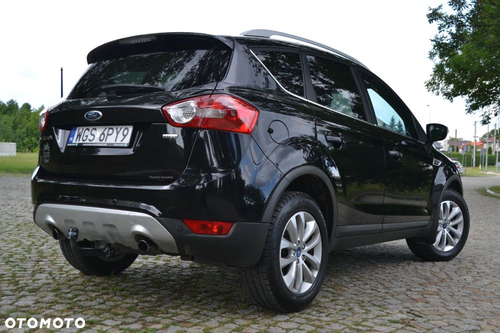 Ford Kuga 2.0 TDCi 2x4 Titanium - 19