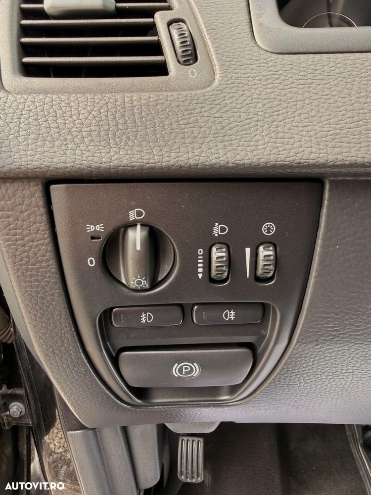 Volvo XC 90 2.4 D Aut. 7 locuri - 26