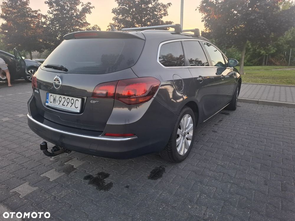 Opel Astra 1.7 CDTI Cosmo - 4