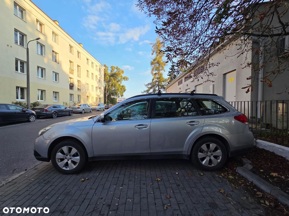 Subaru Outback - 8