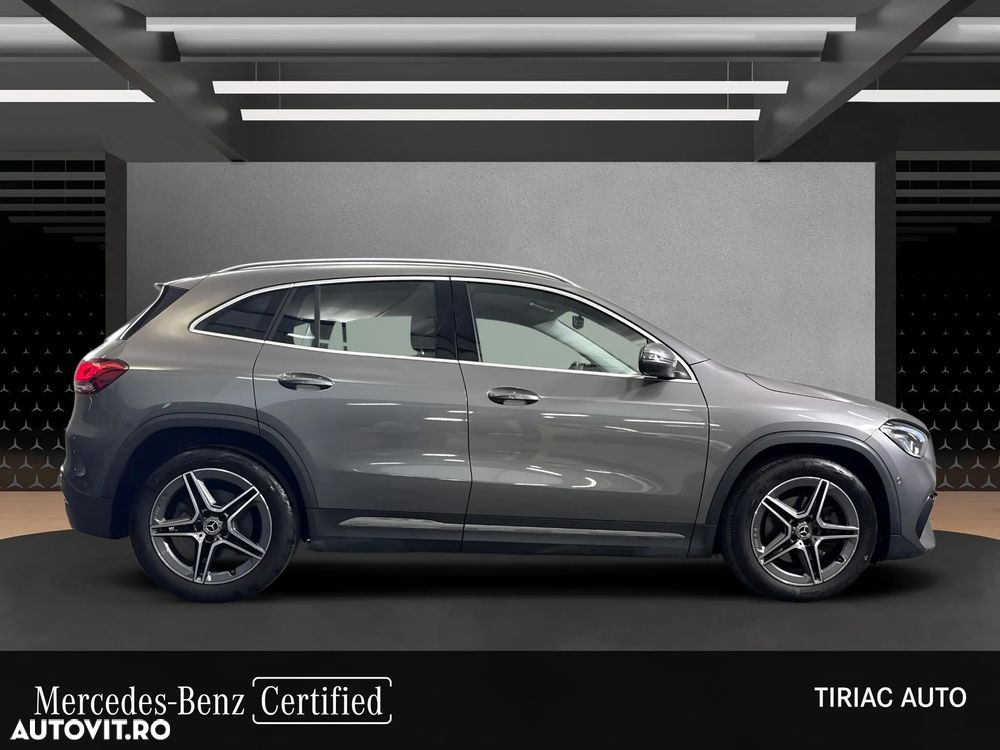 Mercedes-Benz GLA - 8