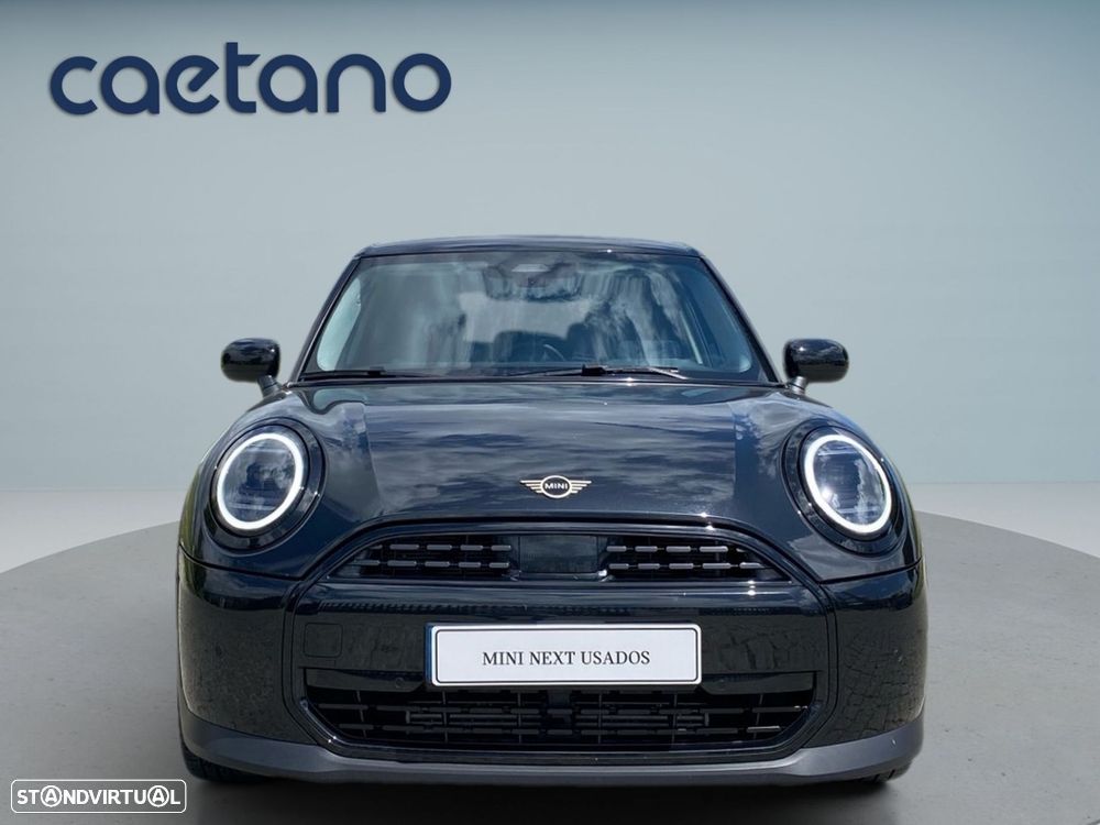 MINI 5 Portas Cooper Classic Auto - 23