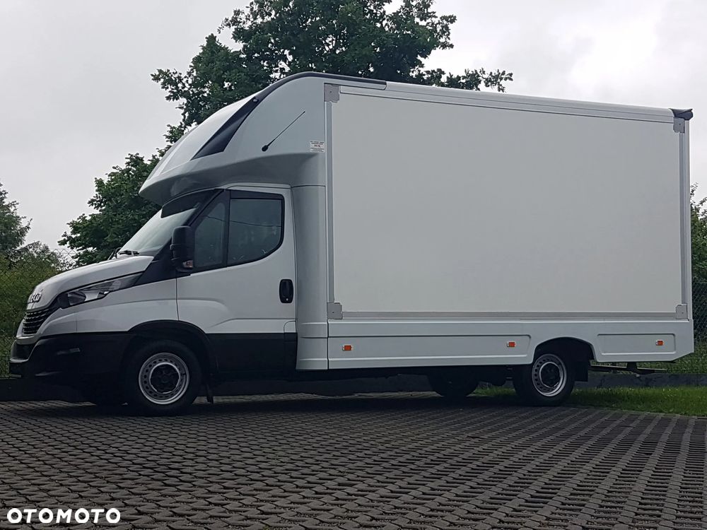 Iveco DAILY KONTENER NISKOPODŁOGOWY 4,43x2,23x2,42 SKLEP FOODTRUCK BAR KLIMA KONIOWÓZ KAMPER - 39