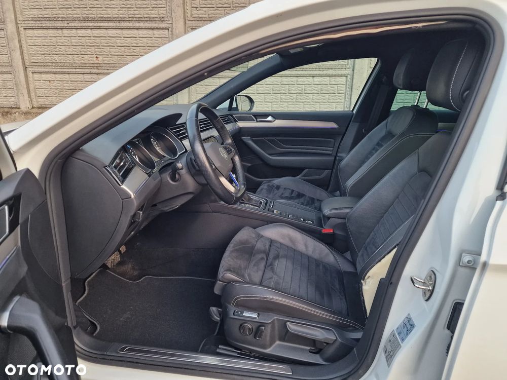 Volkswagen Passat Variant 1.4 TSI Plug-In Hybrid GTE DSG - 11