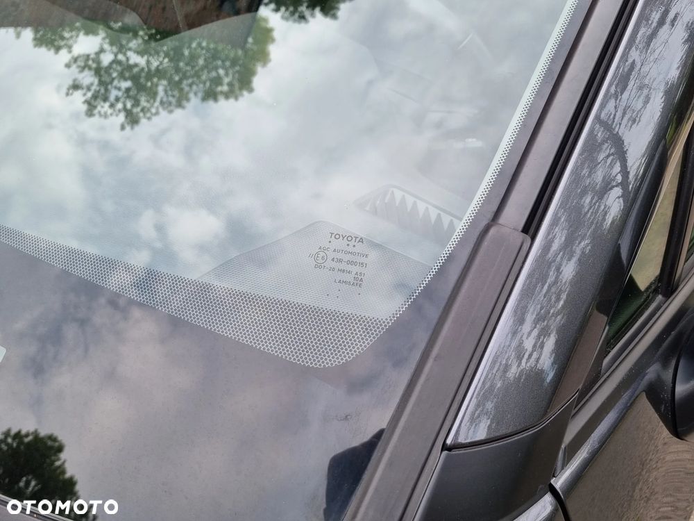 Toyota RAV4 - 18